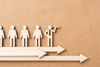 Elias Assum Sabbag Junior destaca como a orientação vocacional é essencial para ajudar jovens a escolher o caminho certo rumo ao sucesso profissional.