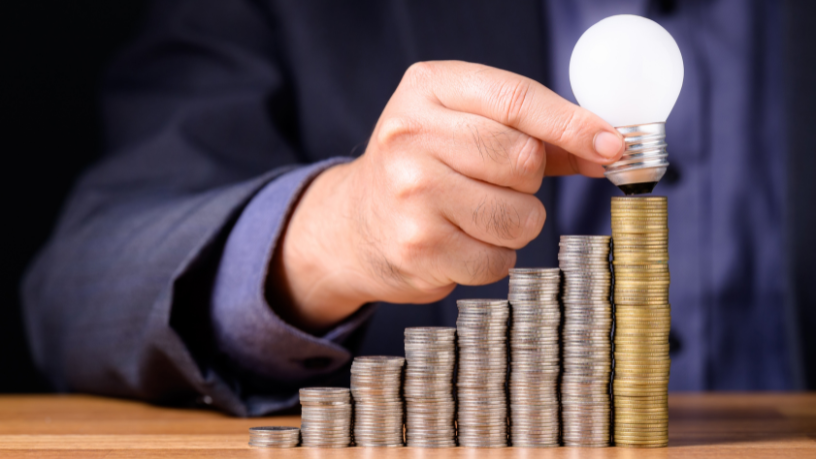 Andre de Barros Faria explica como a Inteligência Artificial fortalece a prevenção de fraudes e aprimora a gestão de riscos no setor financeiro.